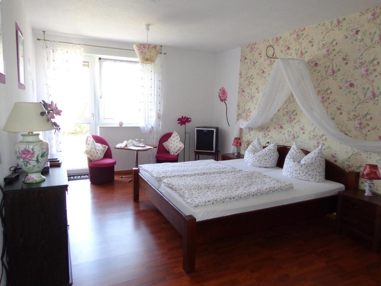 Pension Sonnenhuegel Markersdorf Esterno foto